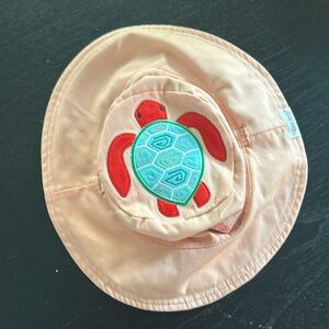 NWOT- Reversible toddler hat